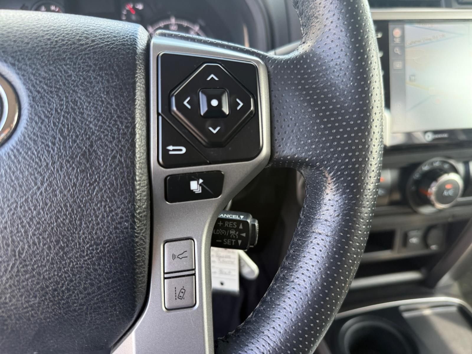 Used 2020 Midnight Black Metallic Toyota SR5 image 25
