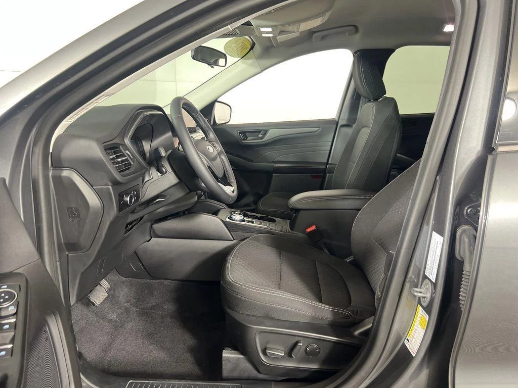 Used 2023 Gy Ford Active image 5
