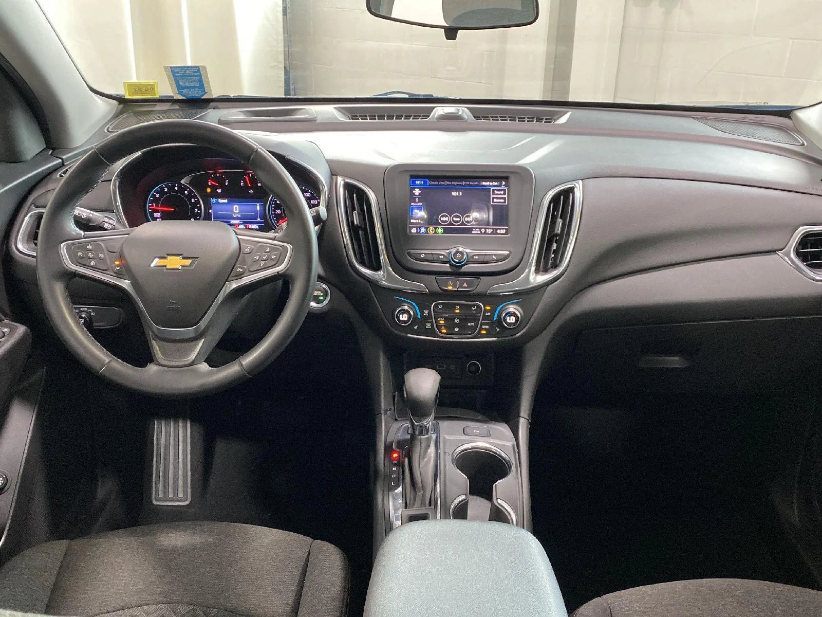 Used 2023 Iron Gray Metallic Chevrolet LT image 2