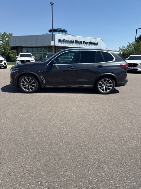 Used 2023 Gray BMW xDrive45e image 6