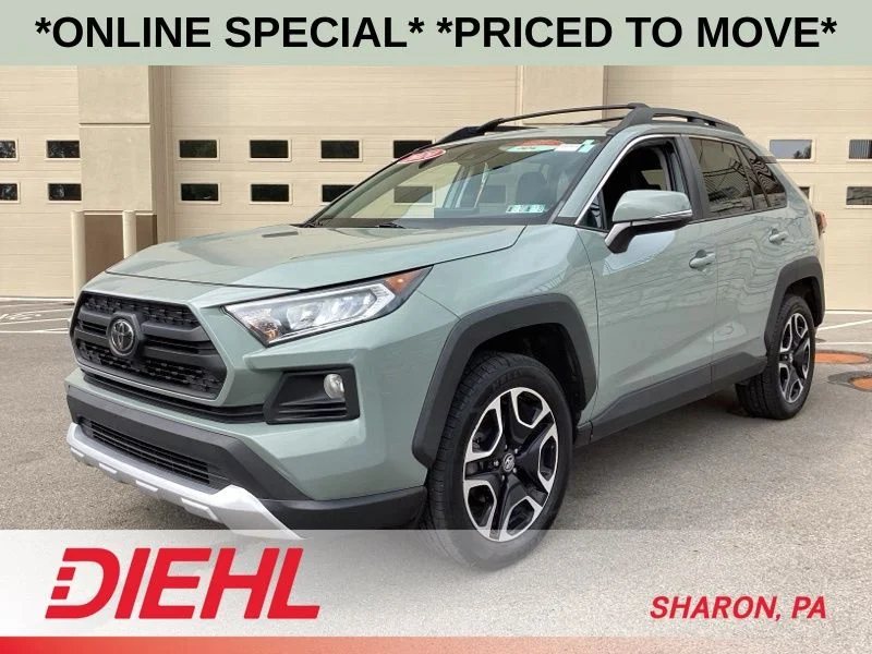 Used 2020  Toyota Adventure image 3