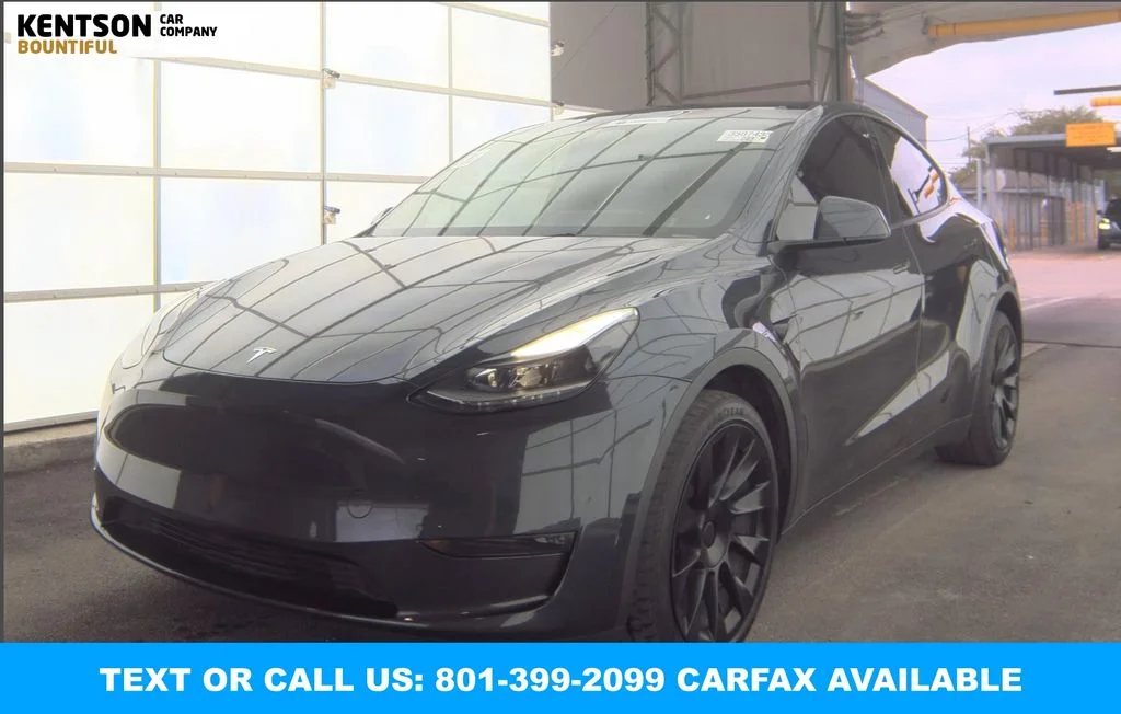 2024 Tesla Model Y Long Range Dual Motor All-Wheel Drive's photo