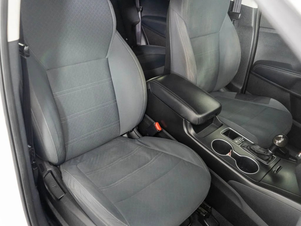 Used 2016 White Kia LX image 7