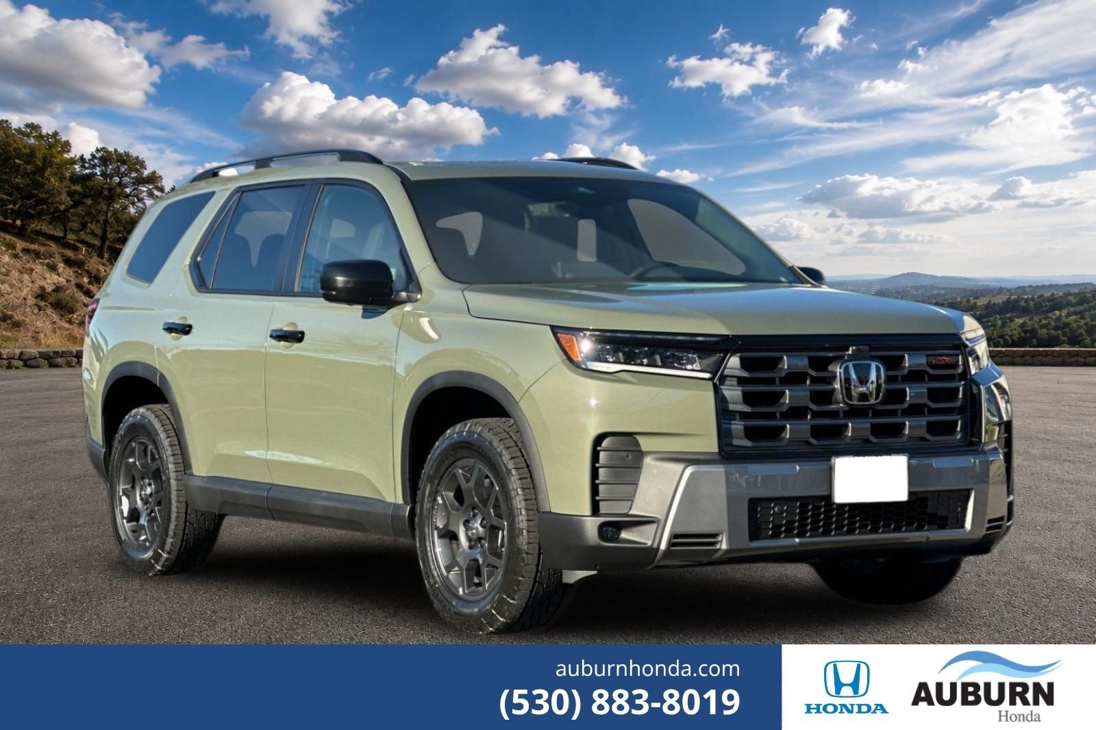 2026 Honda Pilot TrailSport AWD's photo