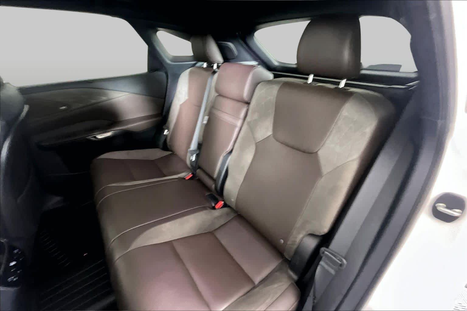 2023 Lexus RX Hybrid 350h - Photo 18