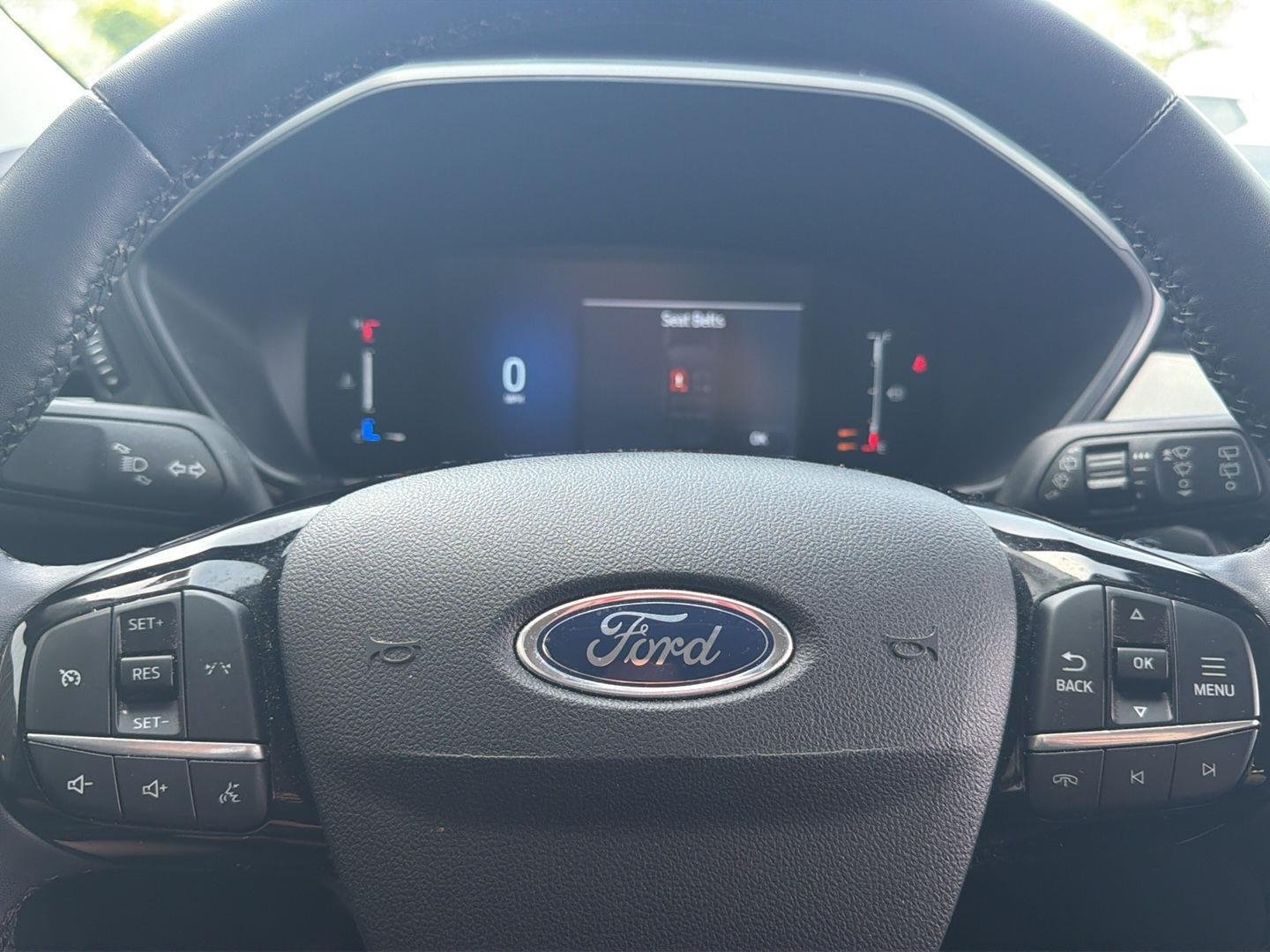 Used 2023 Agate Black Ford Active image 6
