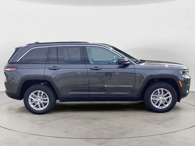 New 2026 Gray Metallic Jeep LAREDO X 4X4 image 7