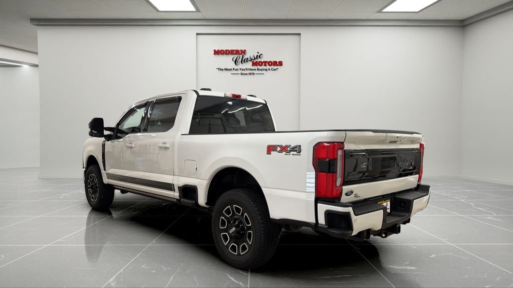 Used 2025 White Ford Platinum image 3