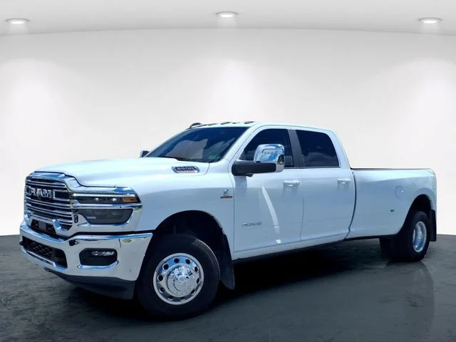 Used 2025 White Ram Laramie image 2