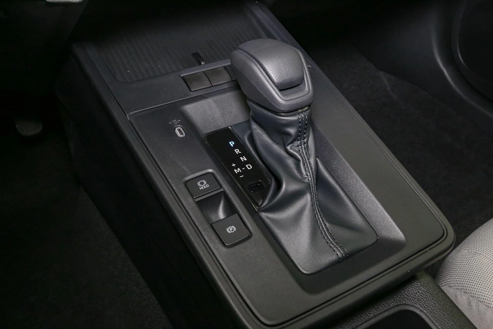 New 2026 Celestite Toyota L image 18