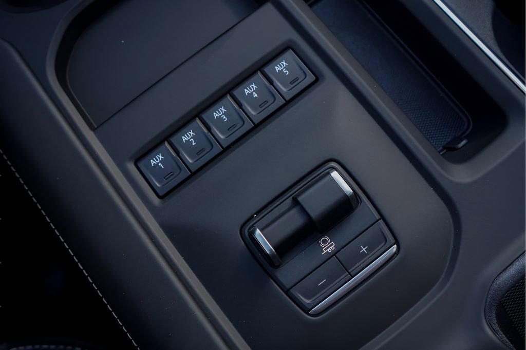 2026 GMC Sierra 3500HD Denali Ultimate - Photo 14