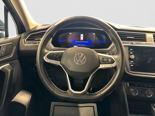 Used 2024 Gray Volkswagen 2.0T S image 13