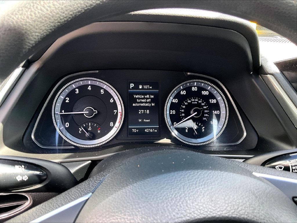 Used 2023 Gray Hyundai SEL image 12
