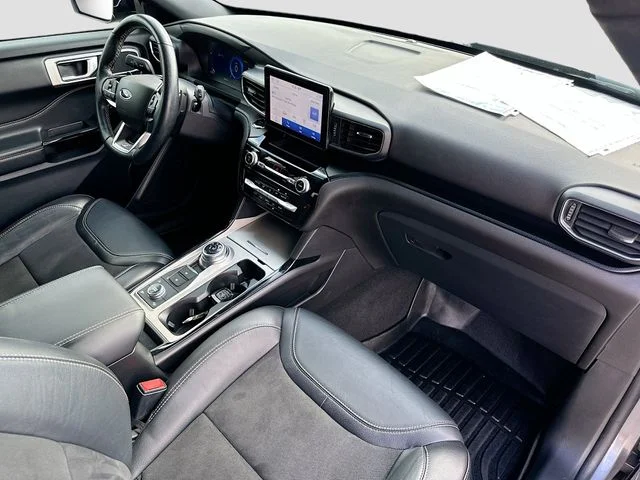 Used 2022 Gray Ford ST image 28