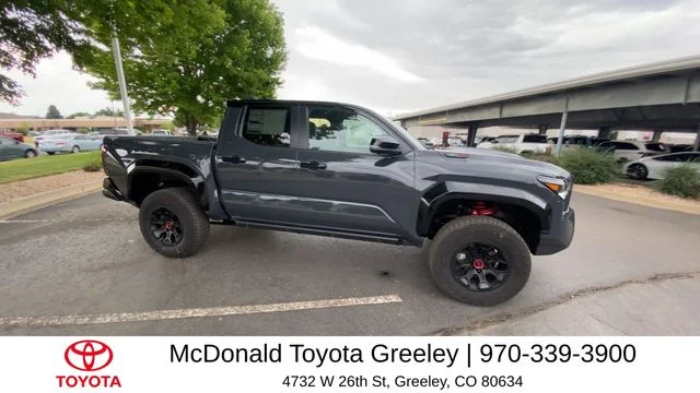 2026 Toyota Tacoma TRD Pro - Photo 8