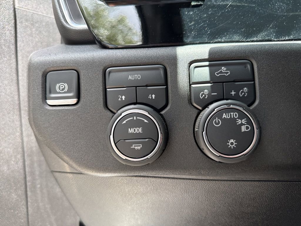 2025 Chevrolet Silverado 1500 LT - Photo 57