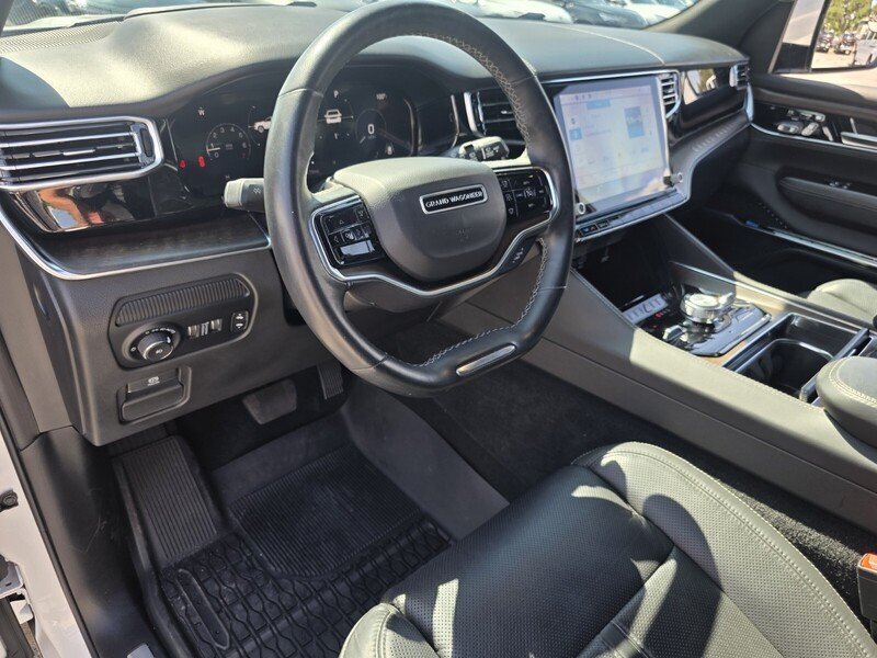 Used 2022 Bright White Clearcoat JEEP SERIES I 4X4 image 12
