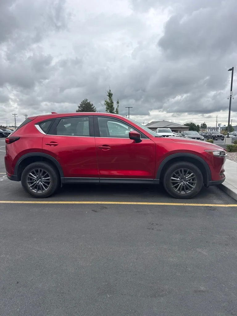 Used 2021 Red Mazda Sport image 3