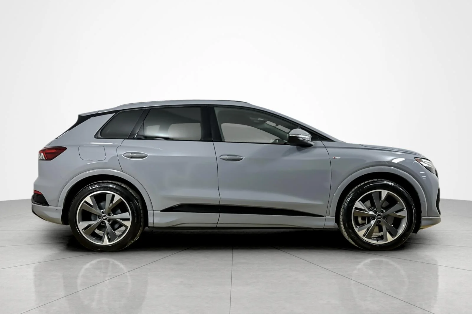 Certified Used 2024 Pebble Gray Audi Prestige 55 quattro image 6