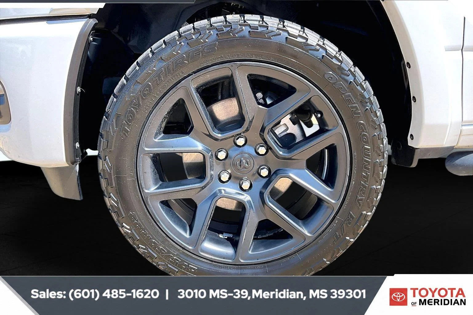 Used 2025 Bright White Clearcoat Ram Laramie image 7