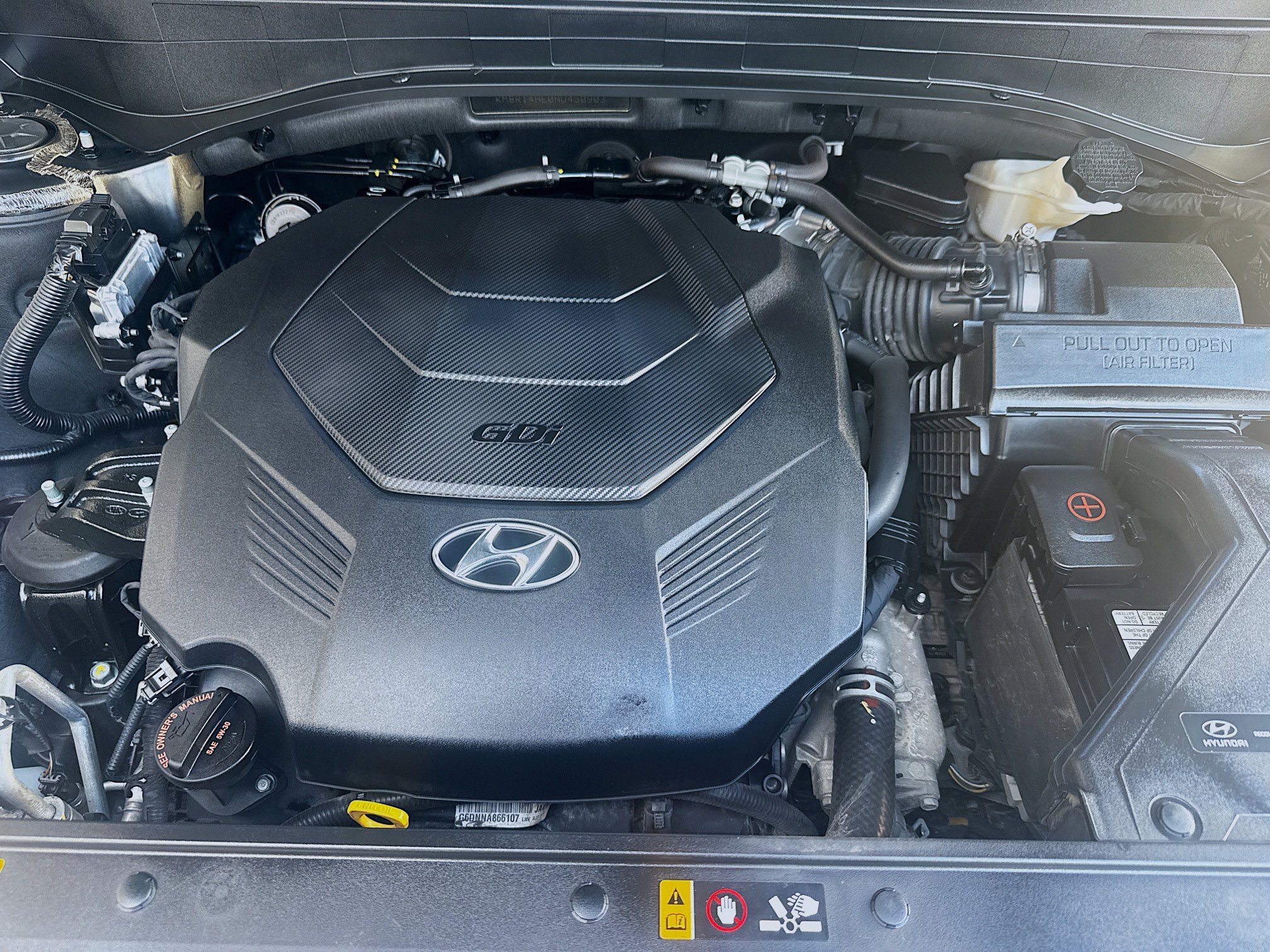 Used 2022 Abyss Black Pearl Hyundai SE image 33