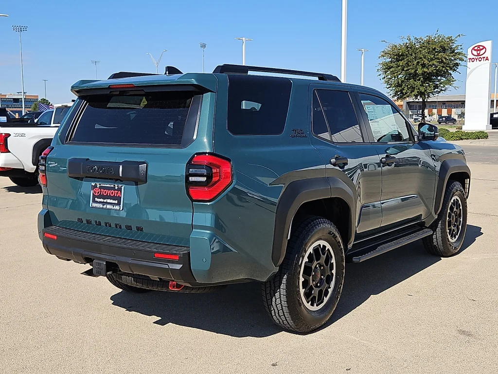 New 2026 Everest Toyota TRD Off Road Premium image 3