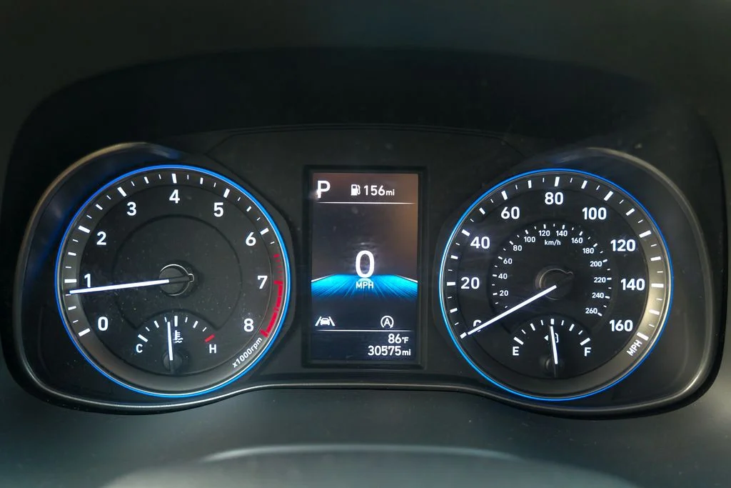 Used 2023 Abyss Black Pearl Hyundai SE image 44