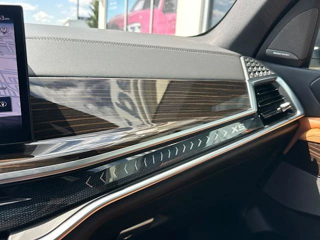 Certified Used 2024 Skyscraper Grey Metallic BMW xDrive40i image 31