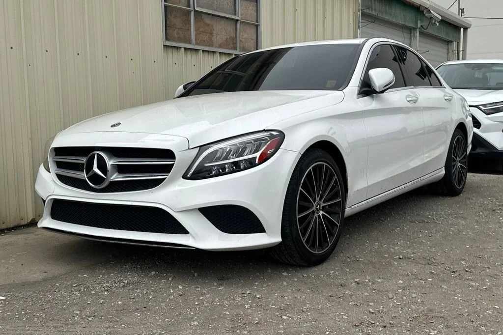 Used 2020 White Mercedes-Benz C 300 image 2