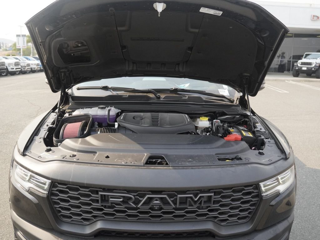 New 2026 Diamond Black Crystal Pearl-Coat Exterior Paint RAM RHO image 28