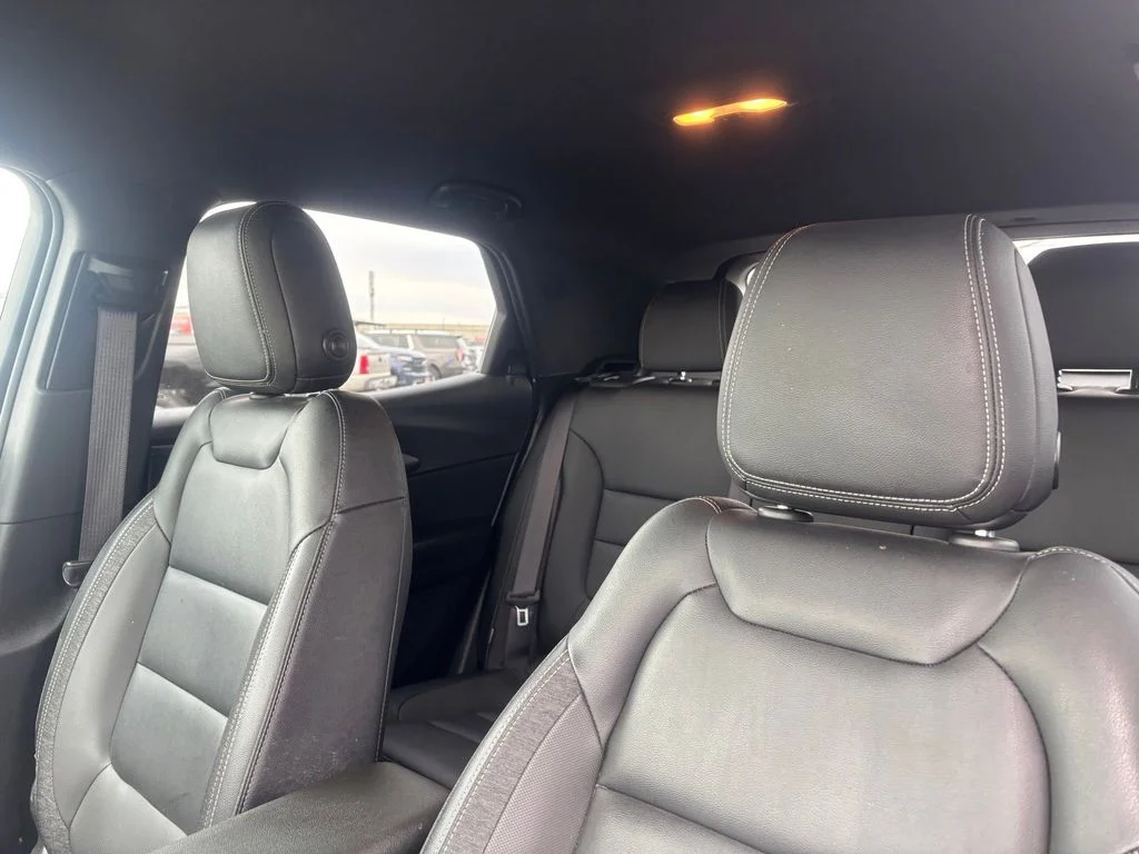 Used 2022 Red Chevrolet ACTIV image 11