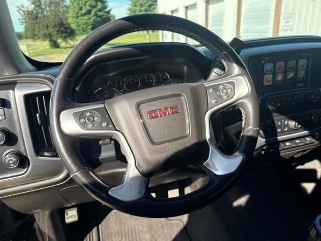 Used 2018 Black GMC SLT image 18