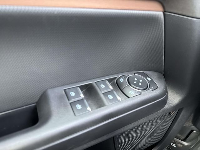 New 2026 Shadow Black Ford Outer Banks® image 15