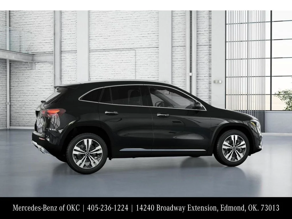 New 2026 Black Mercedes-Benz GLA 250 image 18