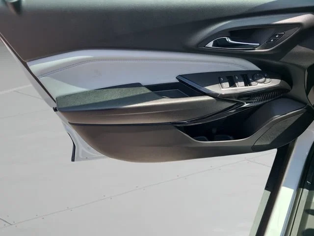 New 2026 Summit White Chevrolet LT image 17