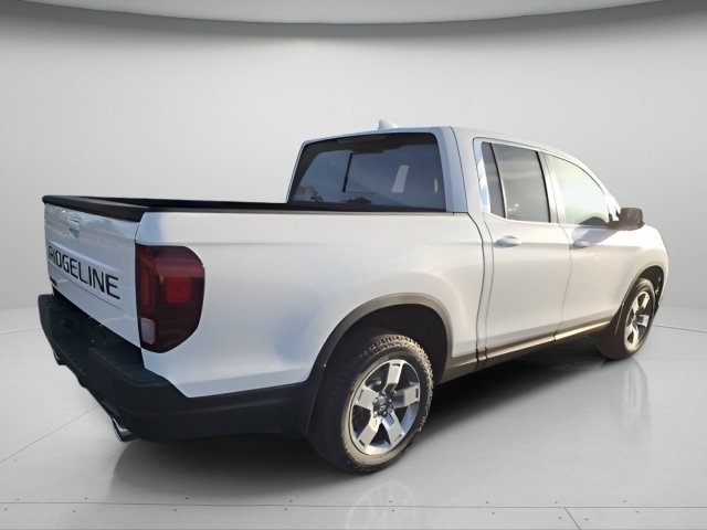 New 2026 Platinum White Pearl Honda RTL image 8