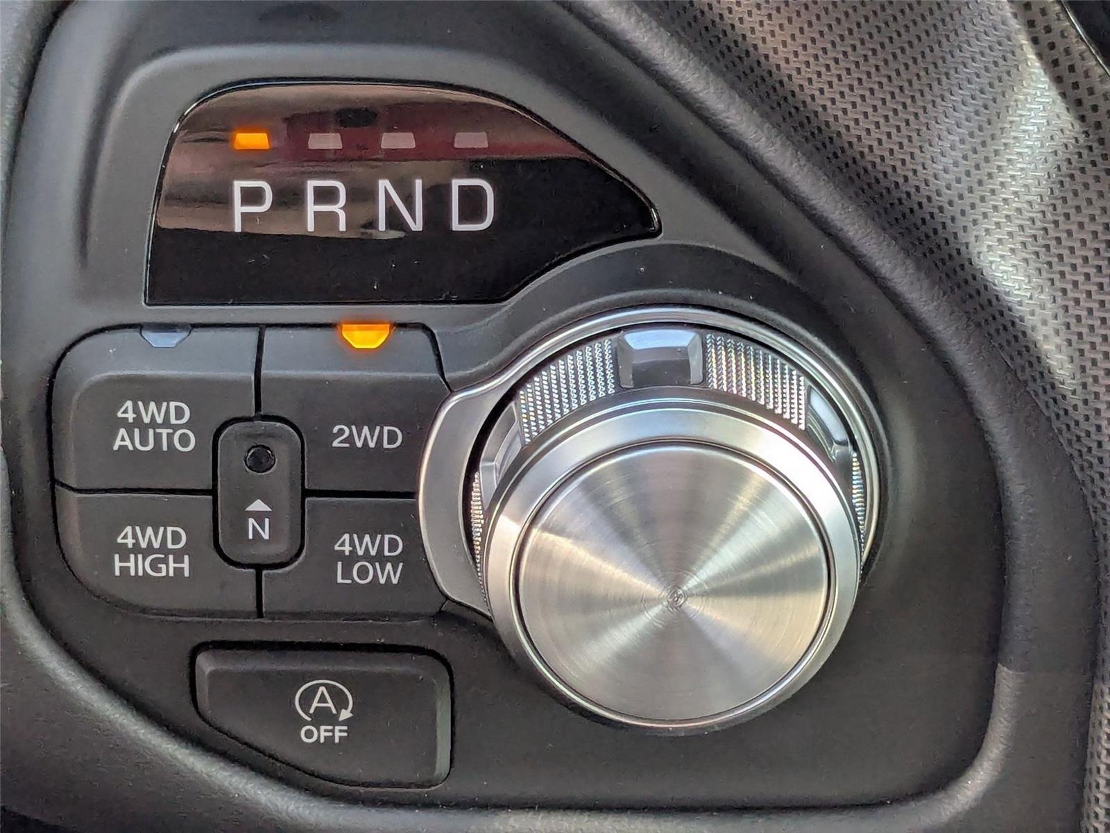 2026 RAM 1500 Limited - Photo 17