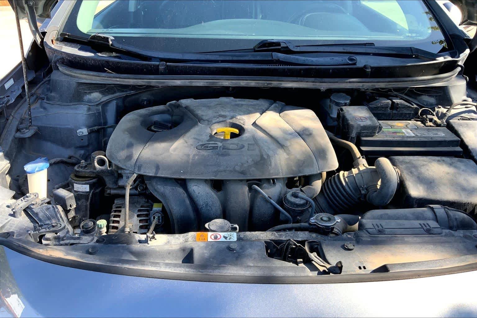 Used 2016 Galactic Gray Hyundai  image 30