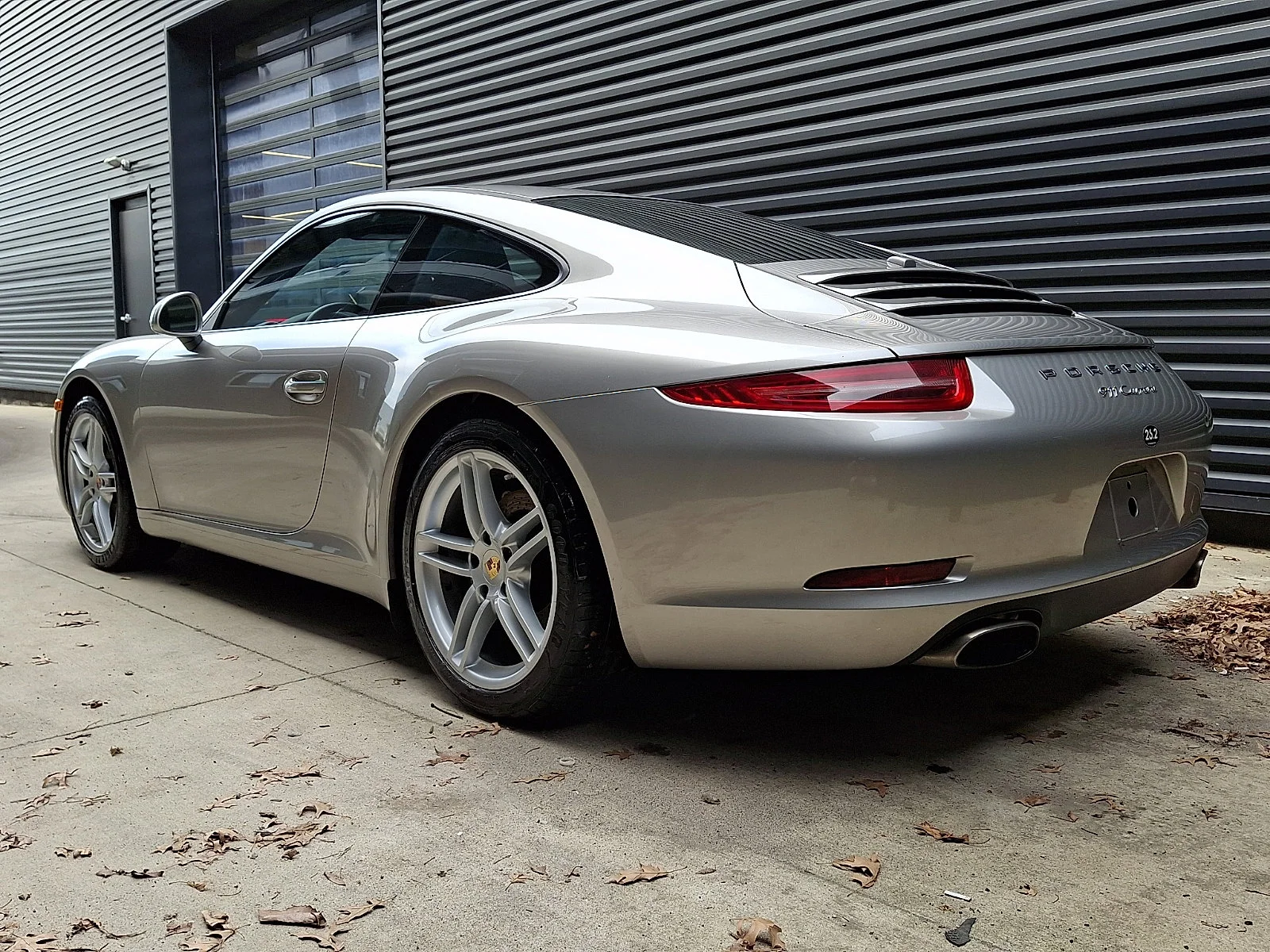 Used 2012 Platinum Silver Metallic   1H Porsche 991 Carrera image 3