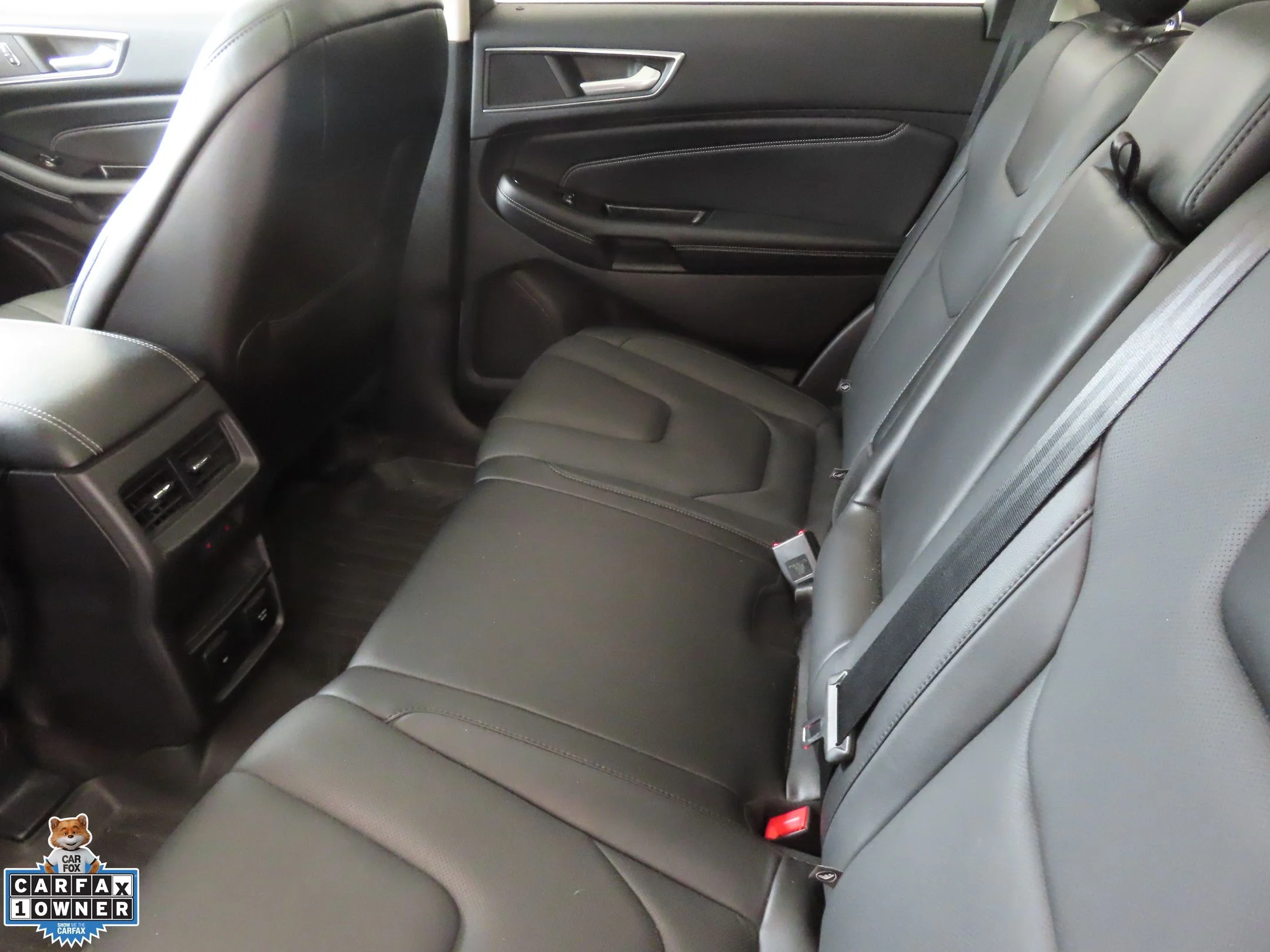 Used 2016 Gray Ford Titanium image 24