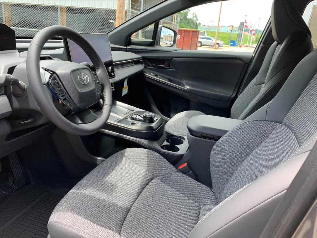 Used 2026  Toyota XLE image 11