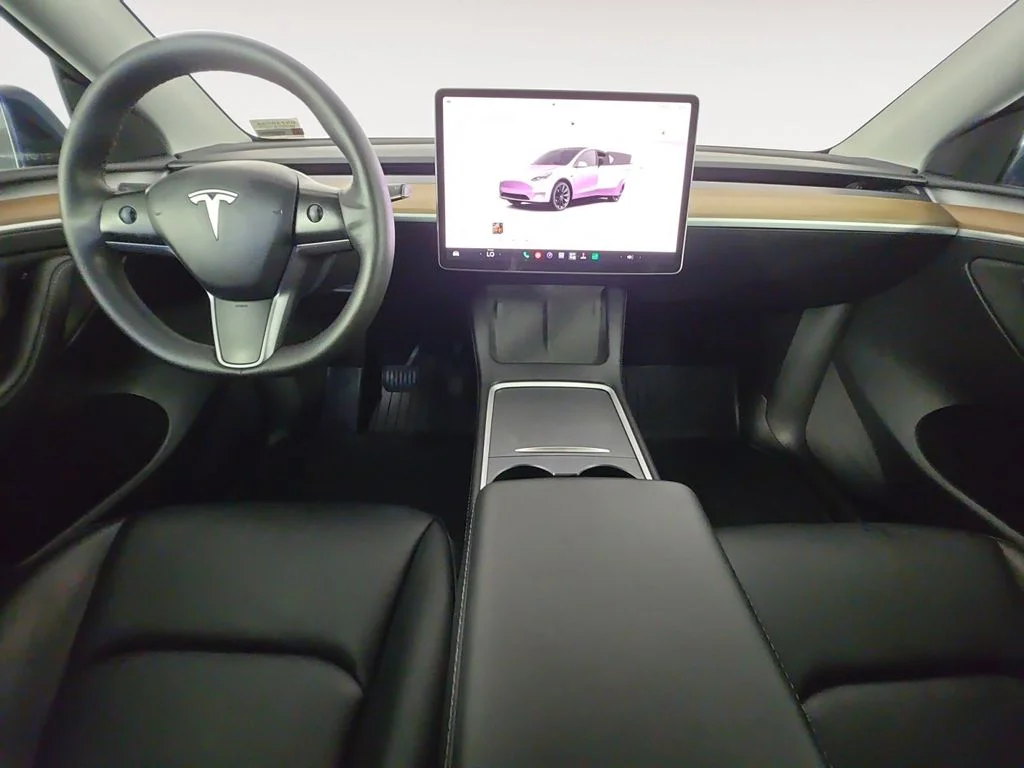Used 2023 Blue Tesla Long Range image 10