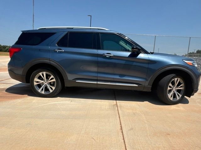 Used 2020 Blue Ford Platinum image 4