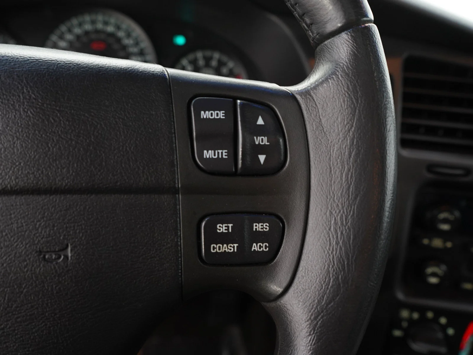 Used 2002 Onyx Black Chevrolet SS image 22