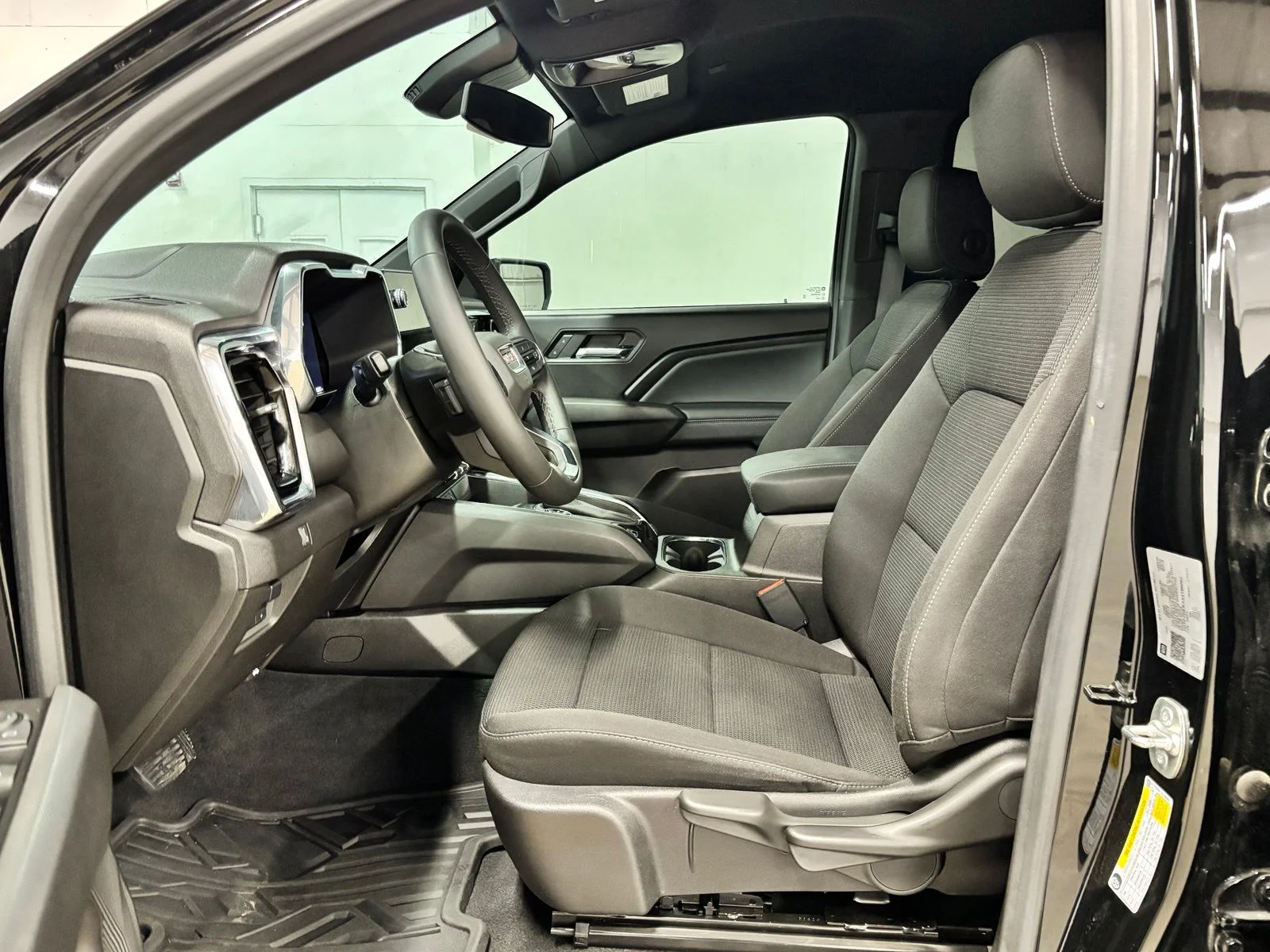 Used 2025 Black GMC Elevation image 16