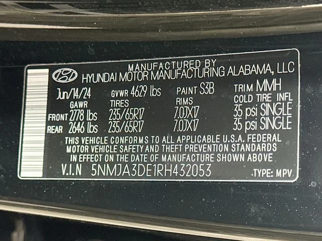 Certified Pre-Owned 2024 Hyundai Tucson SE