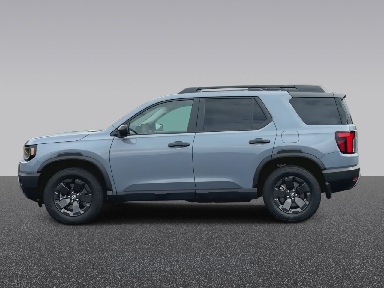 New 2026 Sonic Gray Pearl Honda RTL AWD image 5
