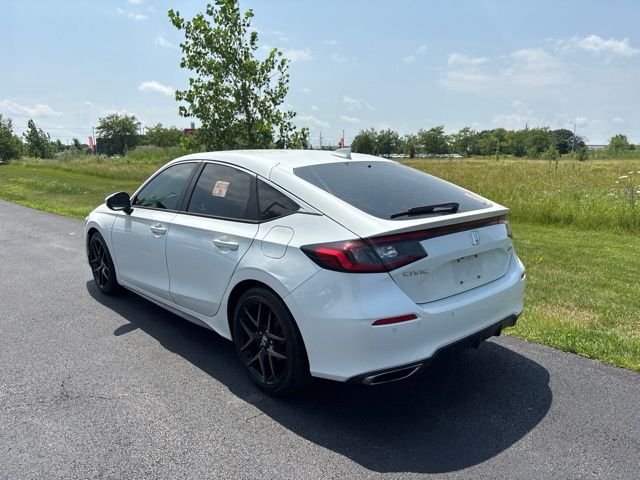 Used 2022 White Honda Sport Touring image 7