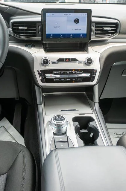 2023 Ford Explorer XLT - Photo 15