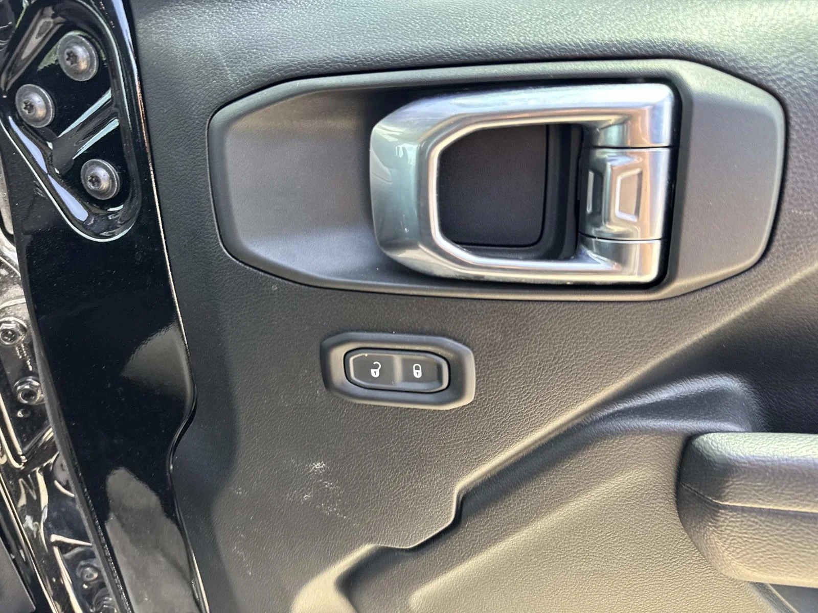 Used 2025 Black Clearcoat Jeep Rubicon 4x4 image 14